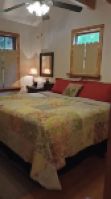 Creekside Cabin Close to hiking trails and waterfalls