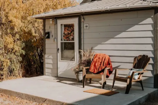 Vintage shotgun home with modern updates