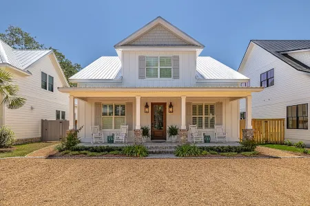 East Beach Paradise!  Private pool!! Отели рядом с достопримечательностью «St. Simons Island Lighthouse Museum»