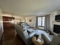 Estate on Market • Sleeps up to 10