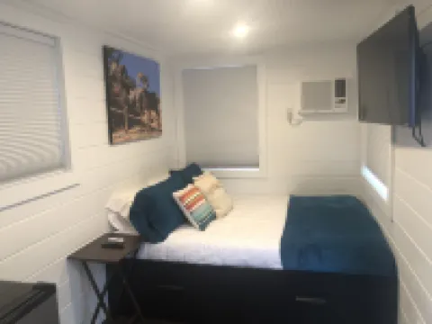 Mini farmhouse style container Homes #1