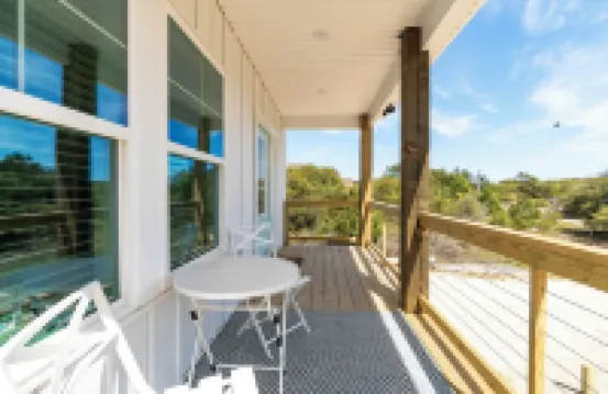 New CANAL front home a few rows back from the OCEAN! Beach passes provided! Hotels in Fruitville