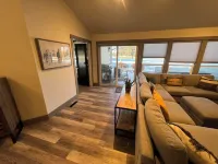 Updated Luxury Golf CourseTownhome