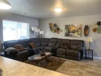 Juniper Townhome #3 Hotels in Davison County