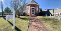 Historic Thomas House Unit B