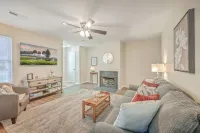 Relax Near Downtown Charleston and Beaches