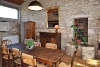 Oléron island large house with private no overlooking, garden near to the ocean