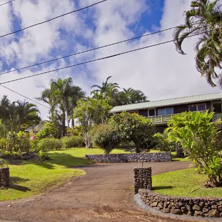 Fisher's Hana Bay Hale, Across from Hana Bay