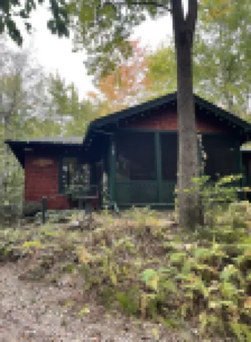 Cozy Cottage Escape on 123 acres