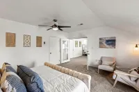 Solid Rock Retreat - New coastal gem!