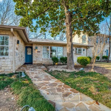 Wine Country Compound I Pool & Hot Tub I Club House and Casita!