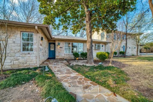 Wine Country Compound I Pool & Hot Tub I Club House and Casita!