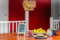 Tranquil farmhouse with sea view, dog friendly - Wi-Fi