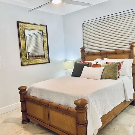Experience Our Unique Ocean View Resort Style Property Located in Key Largo!
