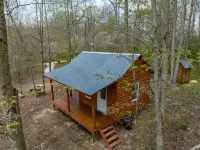 Dogwood Cabin - Off Grid