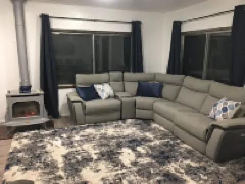 Beautiful View. On the road between Zion and Bryce Canyon. Affordable Family Fun Hotels in Hatch