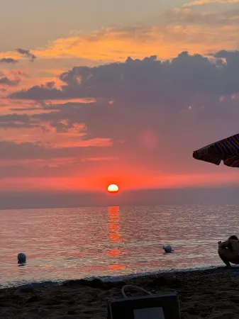 " la Terrazza Sul Tramonto " Apartment in Villa Near the Sea-San Leone