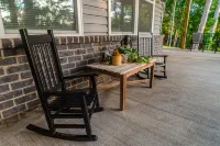 🌞The Abundant Life on Lakeshore🌞 - Lakeview Home <1/4 Mile to Public Boat Ramp