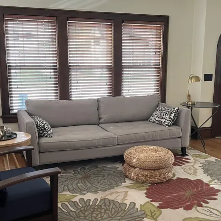 EAA Home Rental. Walking Distance to UWO Shuttle.