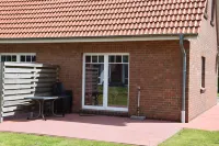 Vacation home Backbord quietly located large terrace only 300m to the green beach