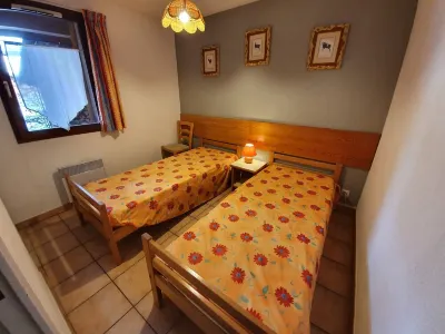 001 Lautaret - Chalet Hysope - Corner Chemin Champ Féraud /Rue de la Guisane Hotels near Serre Chevalier Vallée Briançon