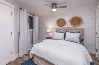 From the Owner Seen on HGTV Deluxe Beachfront Villa W/Beautiful Ocean Front View