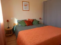 Deux Maisons en Bois Avec Terrasses Proche Océan