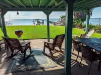 Quiet Family Kept Waterfront Bayhouse With Great Fishing Pier Hotel a San Leon
