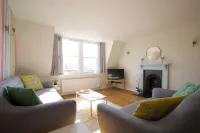 Gorgeous, peaceful & very central apartment with fabulous views. - อพาร์ทเม้นท์