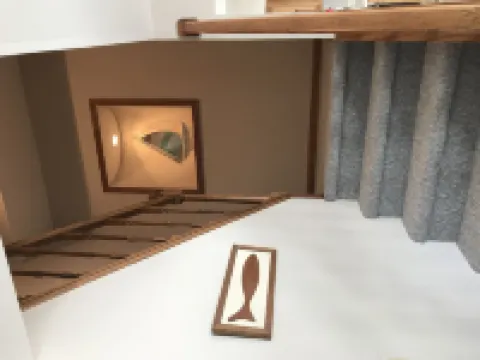 Captain’s Quarters  is located on Main St. In downtown Frankfort.