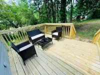 🌳 Oasis at Pine Forest 🌳 3 BR Private House FirePit Hotels near New Hans Chinese Restaurant