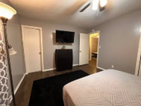 ~A Home Away From Home~Sleeps 8~