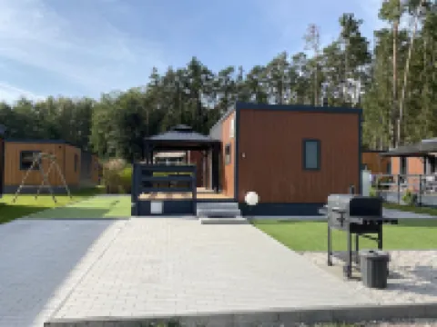 High-quality mobile home on the lake (WA 106) Hotels in Wackersdorf