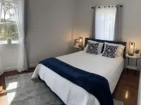 Brand new! Lovely apartment-Vineyard Haven Hotels in Tisbury
