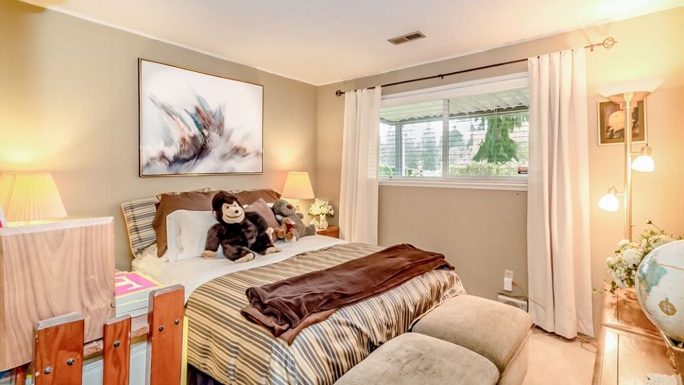 Spacious Fully Furnished Apartment on 4th Fairway 30 Day Min Stay after 1/1/26