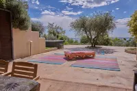 Apartment with a panoramic view of Lake Garda