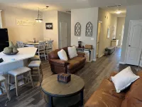 Fabulous 3-bedroom townhome with WiFi and AC in Braselton/ chateau elan area