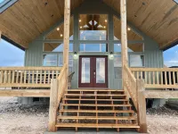 Cozy Cabin With a View of Bear Lake