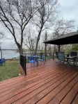 Sunset Haven located within 45min of the Twin Cities and right on the lake!