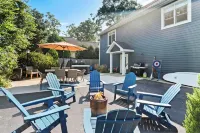 THE ULTIMATE 6 BEDROOM LAKEHOUSE