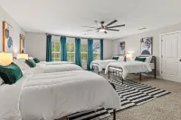 15-Guest Home with Pool, Close to Augusta Masters Golf Retreat