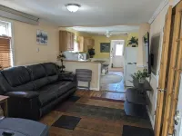 The Little house Hotels in Jackson County