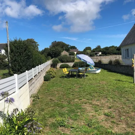 Maison Refaite et Lumineuse, vue Mer, à 5 Minutes de la Plage Hoteles en Plogoff