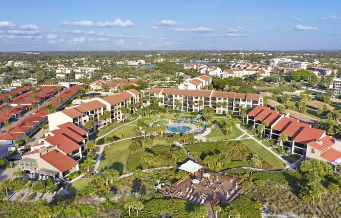 Siesta Dunes 1st Floor Beach Retreat