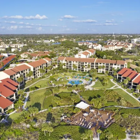 Siesta Dunes 1st Floor Beach Retreat