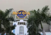 BOOK ME, 3mins to Hard Rock Stadium