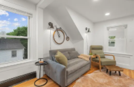 Charming Luxury 1BR Near Downtown. Dog Friendly!