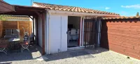 Pavillon Dans un Village au Cœur de la Clape. Animaux de Compagnie Acceptés !