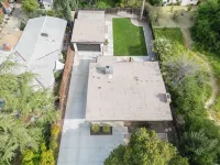 Charming home just minutes from downtown Redlands