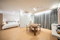 Changwon Palyongdong Hound Hotel Changwon Terminal